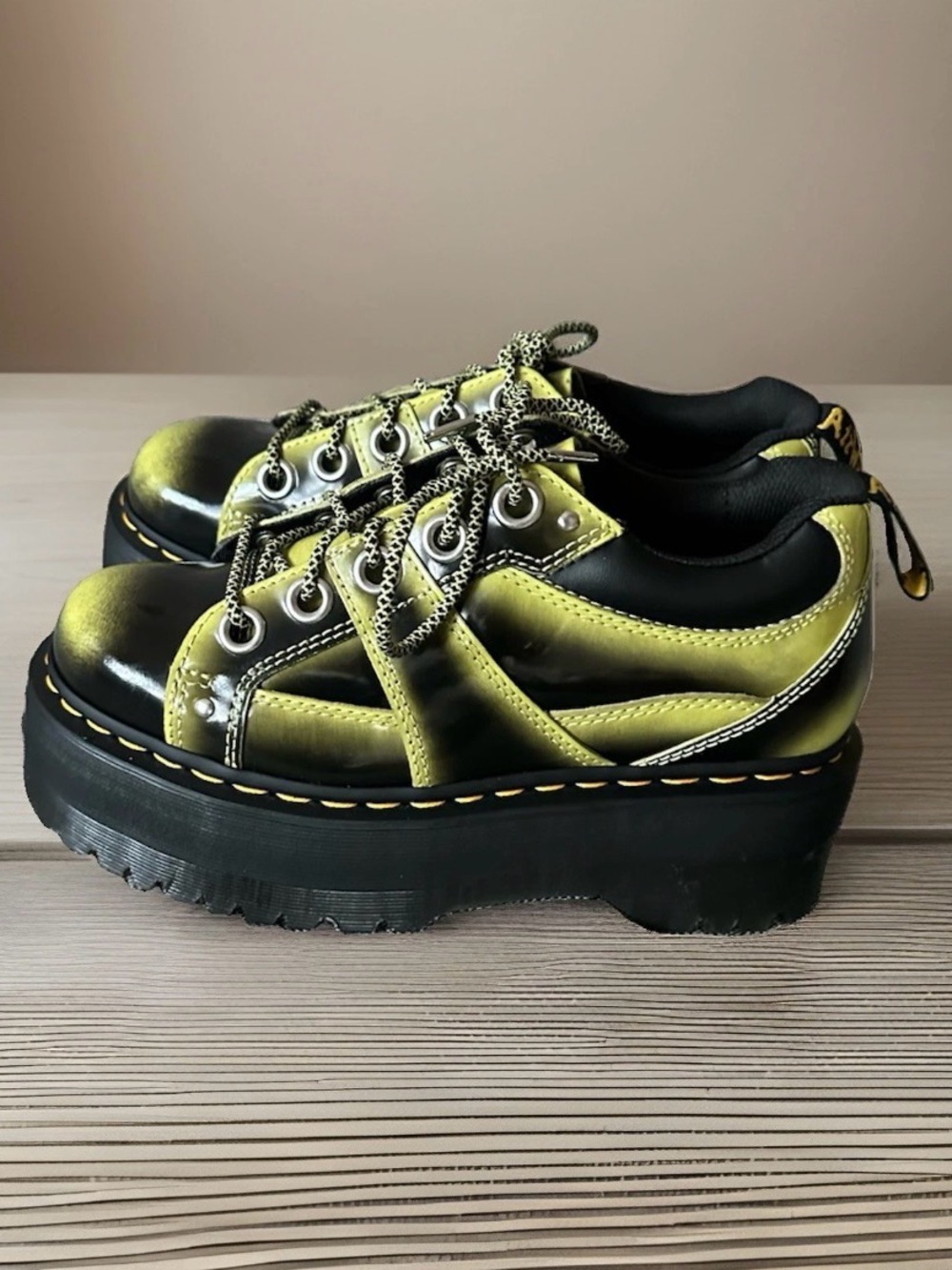 Dr.Martens 5EYE Quad Max Distressed Leather Platform Shoes Lime Green/Black NWOT - Picture 2 of 7